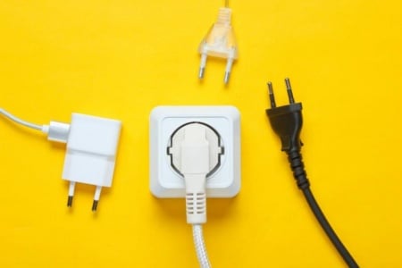 Les 5 crit&egrave;res essentiels pour choisir une borne de recharge &agrave; F&egrave;ves